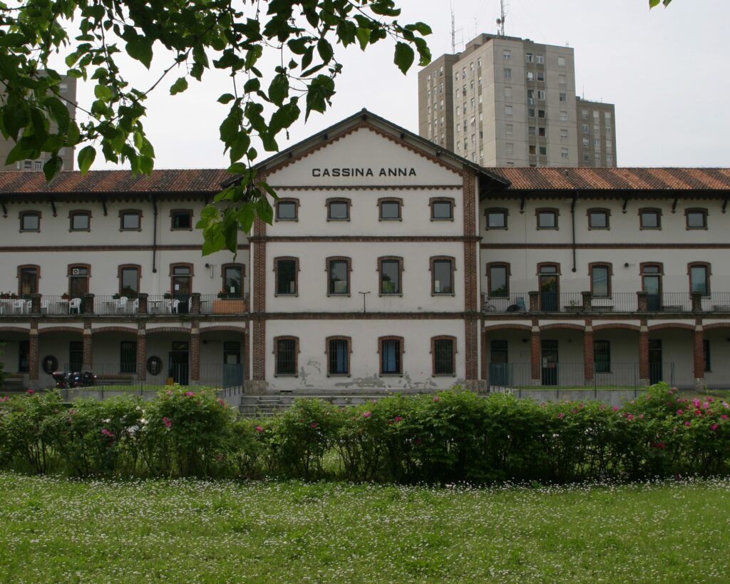 Cassina Anna
